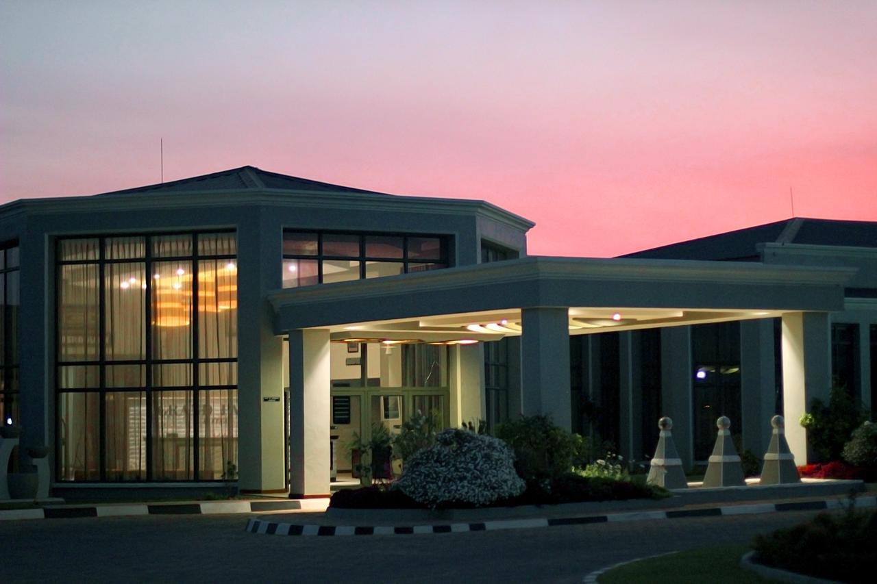 The Grand Palace Hotel Singine Exterior foto